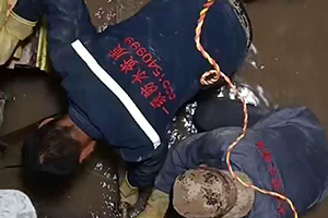 清远电梯井堵漏施工视频